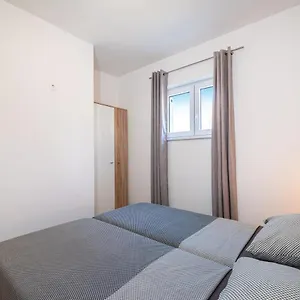 Apartman House Of Dalmatia, Pakostane